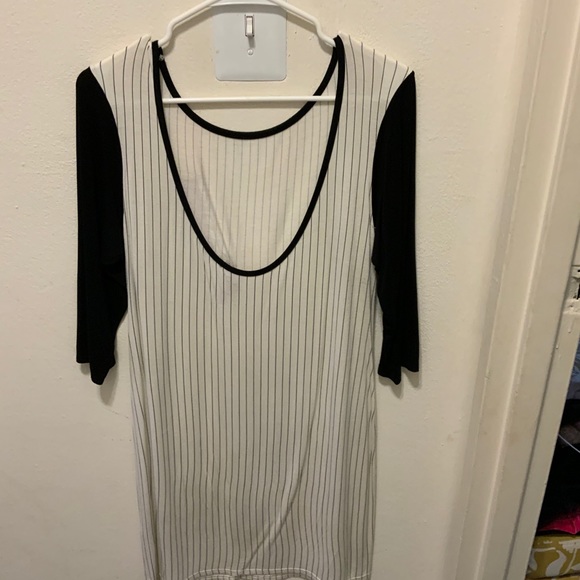 Letter A Dress - Picture 2 of 2